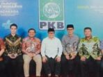 Calon Bupati Bogor ke Kantor DPC PKB Bogor, esok harinya Ade menghadiri undangan taaruf Bersama para Calon Kepala Daerah dengan Ketua Umum PKB, Abdul Muhaimin Iskandar di Hotel Sahid Jaya, Jakarta, Kamis (2/05/2024).