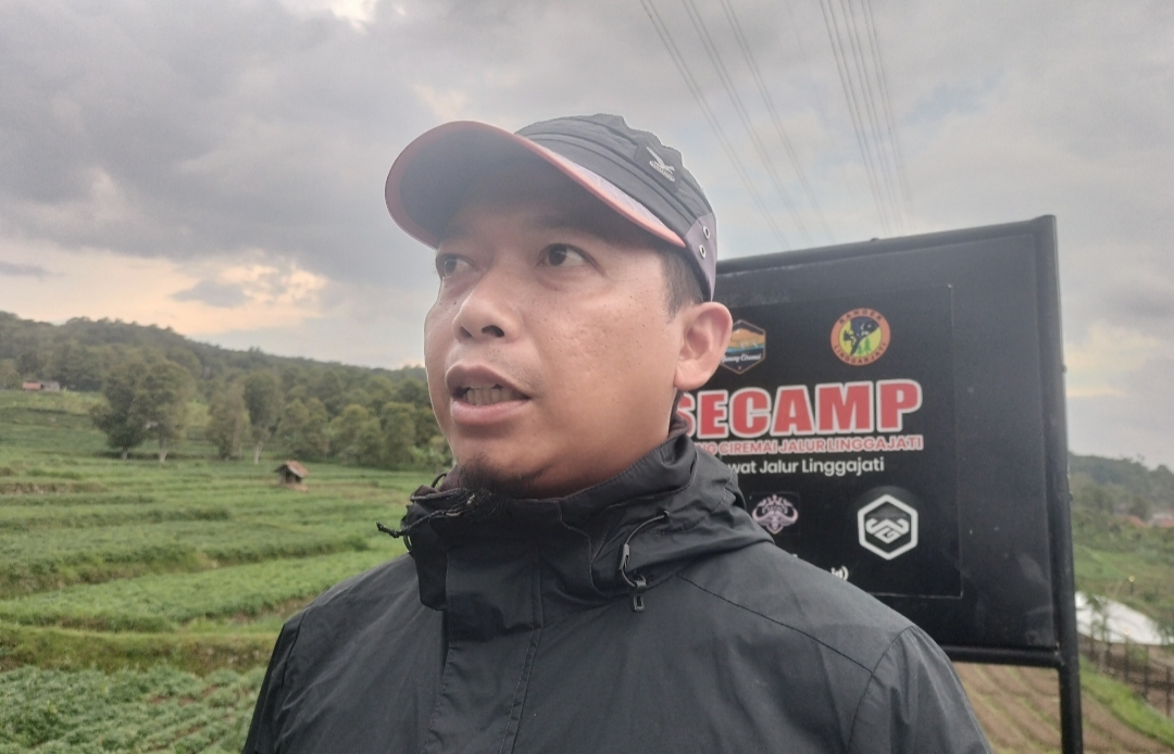 Evakuasi Mayat Puncak Ciremai, Jenazah Tiba di Pos Bingbin